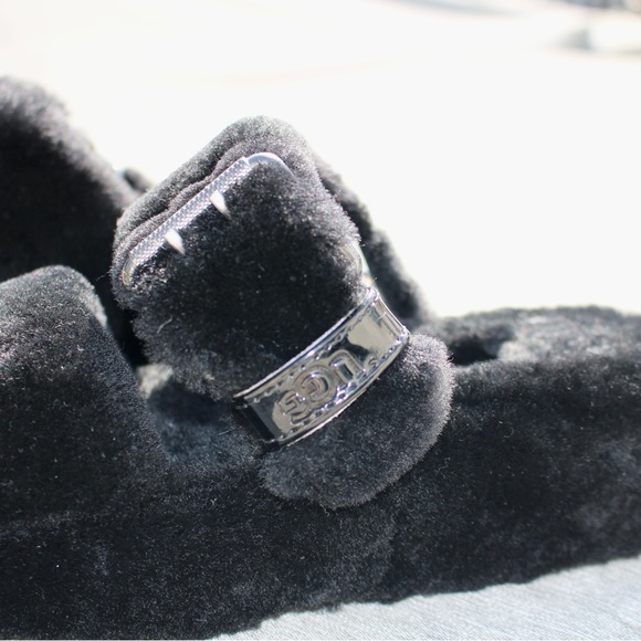 UGG Fuzz Yeah black sheepskin slipper slide sandals NEW Size 5 - Picture 4 of 7